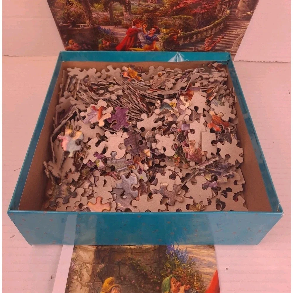 Thomas Kinkade Disney Princess Snow White Jigsaw Puzzle 750 Pieces Complete